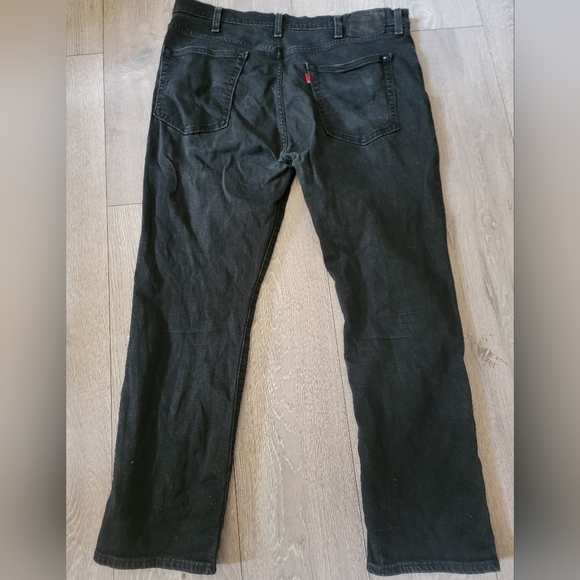 Levi's 514 Jeans - Picture 2 of 4